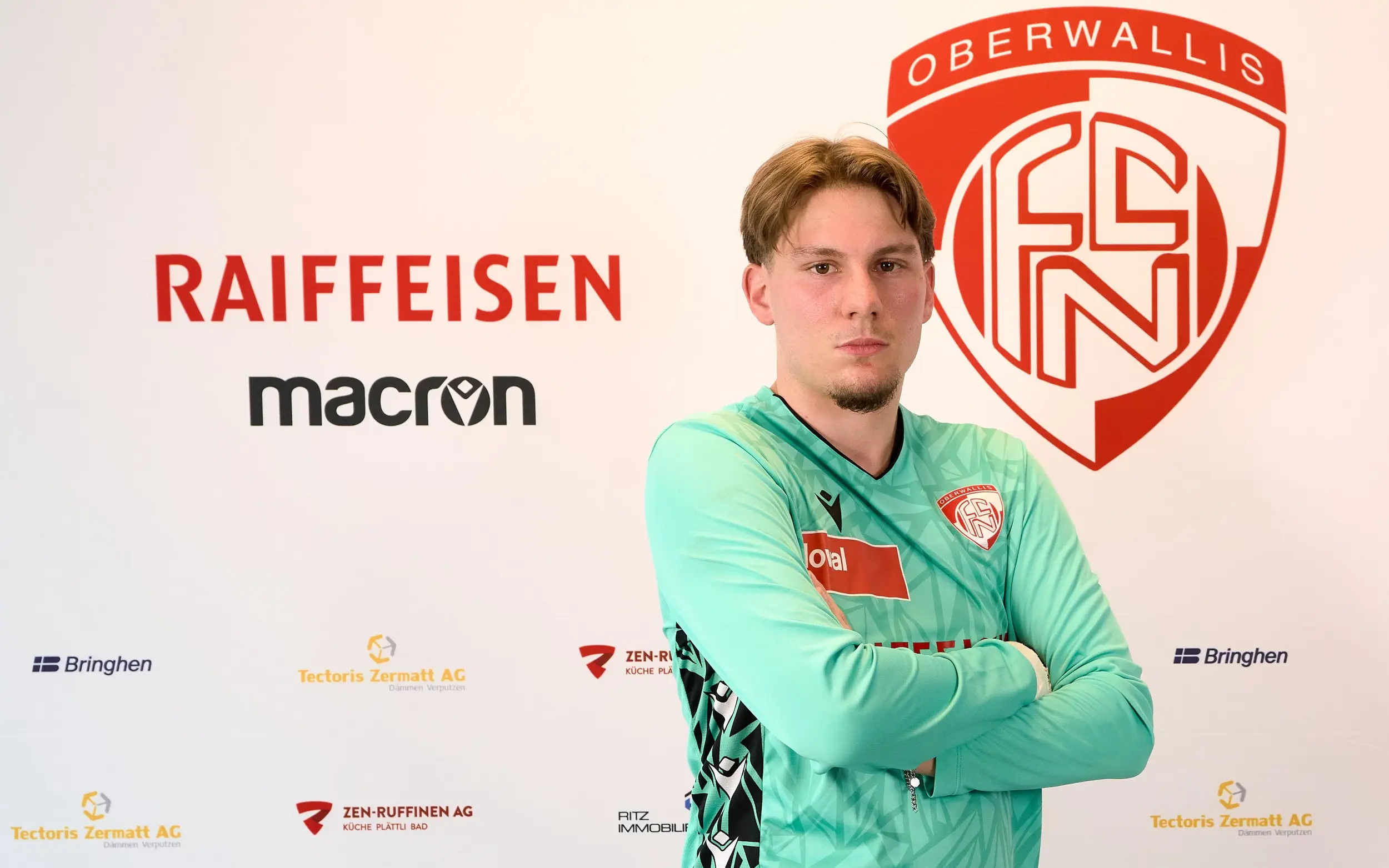 Doppelpass mit Luca Campagnani